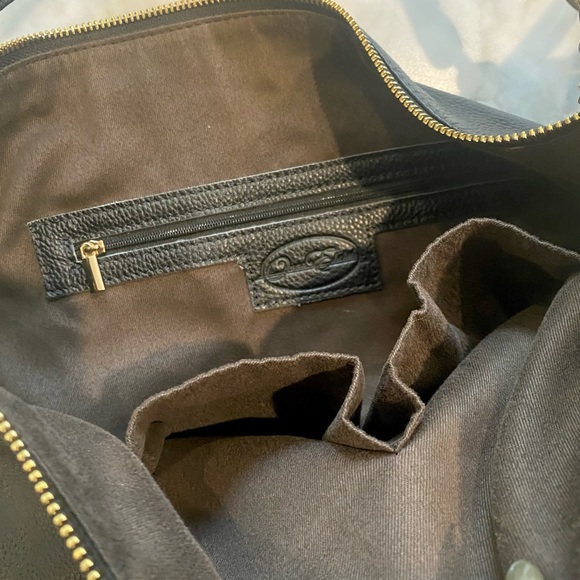 Onna Ehrlich Large Black Leather Shoulder Purse with Tassel & Gold Hardware - Picture 6 of 6